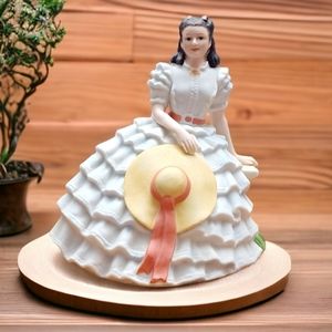 Vtg 1983 Avon MGM Figurine Scarlett O'Hara Gone w/the Wind Movie Hollywood 4.5"
